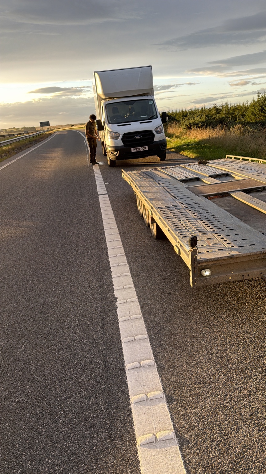 Van at a DSBM roadside recovery scene