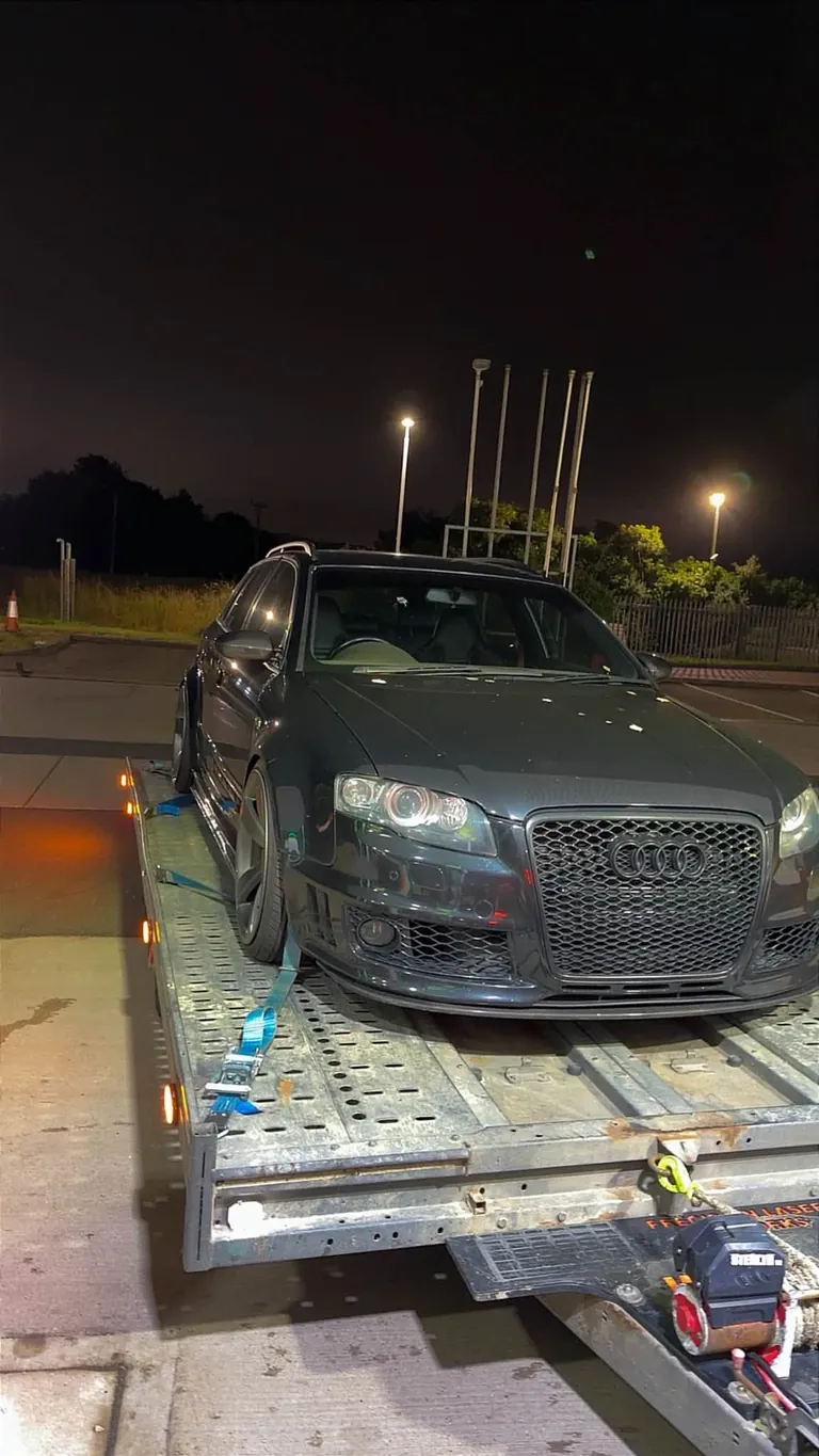 Lowered Audi night recovery